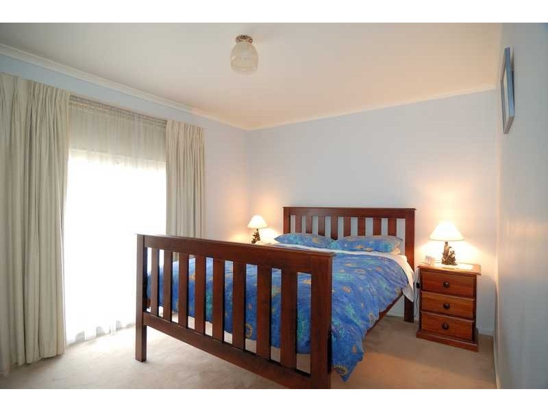 12/127 Kinross Avenue, Edithvale VIC 3196