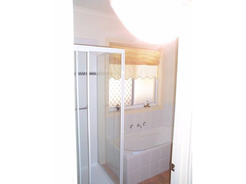 2/37 Royal Road, Bonbeach VIC 3196