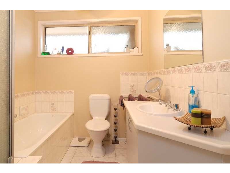 13 Scotch Parade, Chelsea VIC 3196