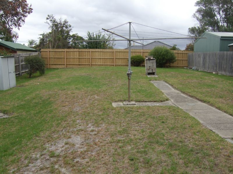 23 Raymond Avenue, Seaford VIC 3198