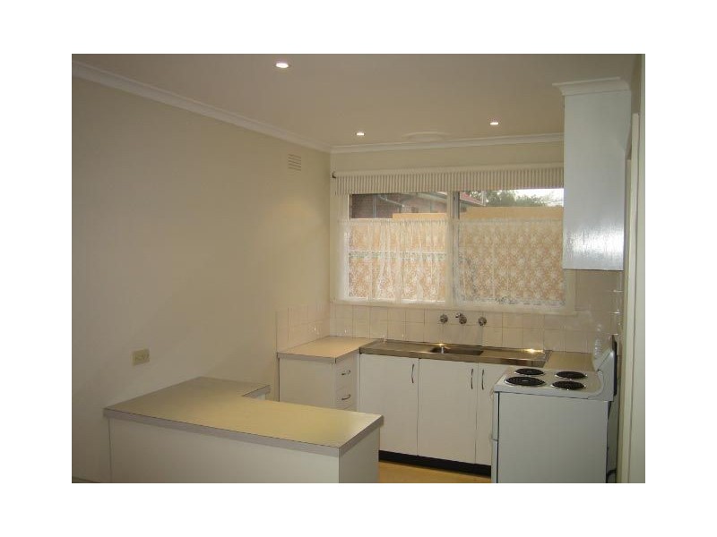 5/2 York, Bonbeach VIC 3196