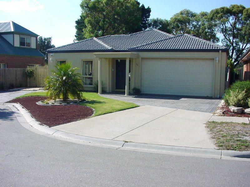 16 GROVE COURT, Carrum Downs VIC 3201