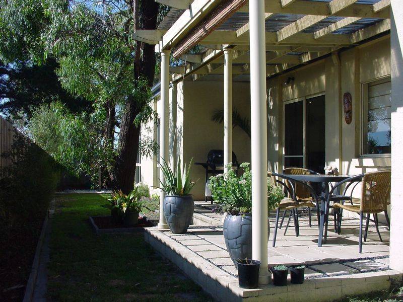 16 GROVE COURT, Carrum Downs VIC 3201