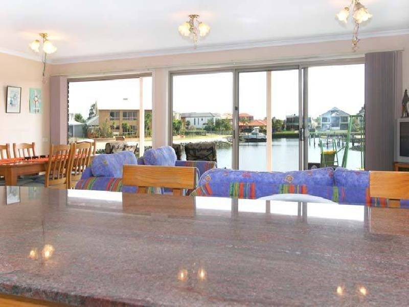 19 LONG ISLAND POINT, Patterson Lakes VIC 3197