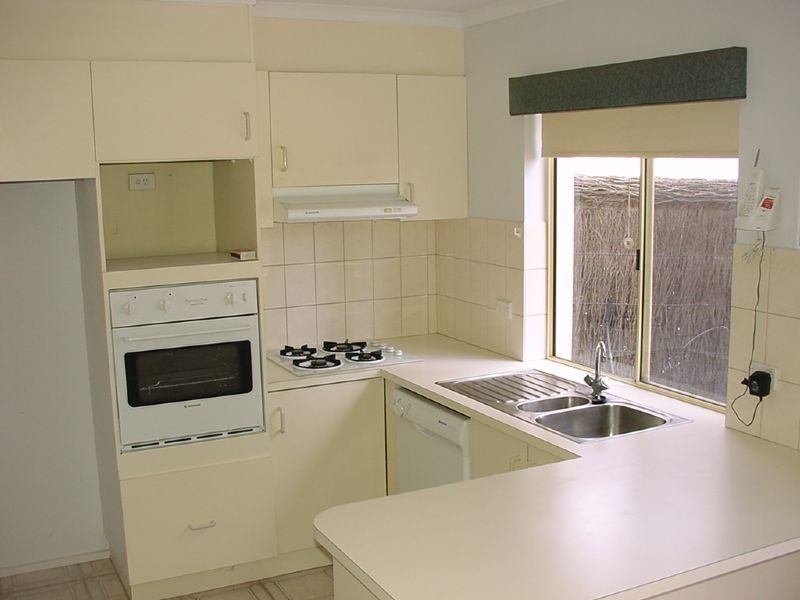 34/16 THOMPSON ROAD, Patterson Lakes VIC 3197