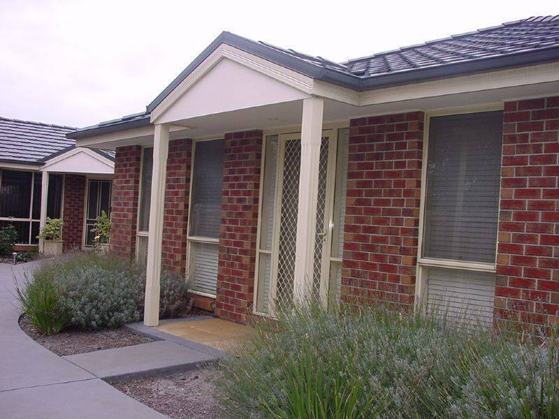 2/21 SHERWOOD AVENUE, Chelsea VIC 3196