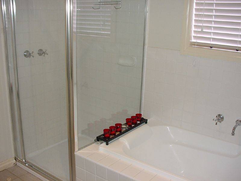 2/21 SHERWOOD AVENUE, Chelsea VIC 3196