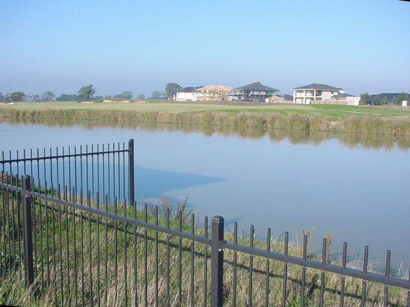 30 QUARTERDECK ROAD, Skye VIC 3977