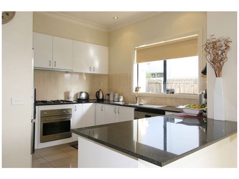 1/162 PALM BEACH DRIVE, Patterson Lakes VIC 3197