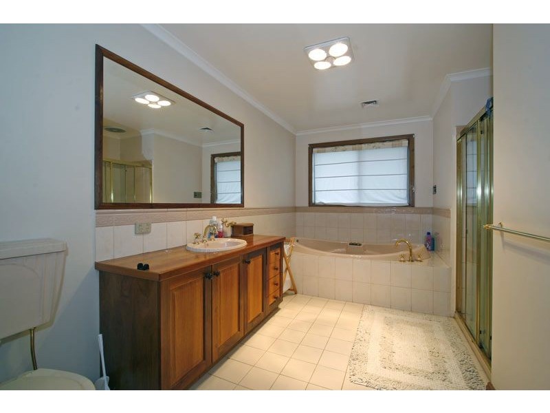 13 Beachcomber Court , Patterson Lakes VIC 3197