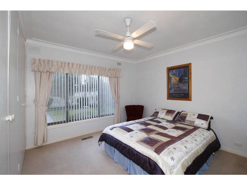 1 Graham Road, Carrum VIC 3197