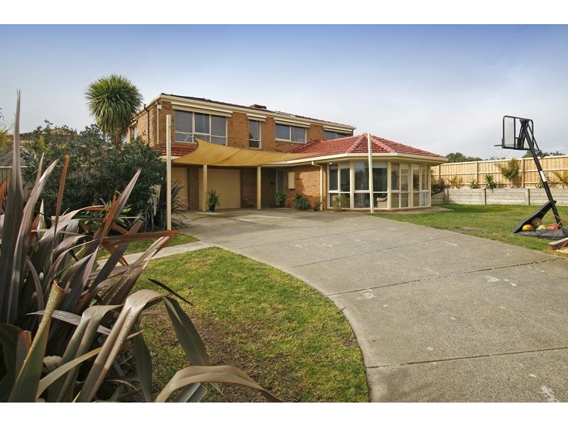 120 Palm Beach Drive, Patterson Lakes VIC 3197