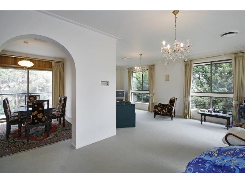 18 LEGANA COURT, Patterson Lakes VIC 3197