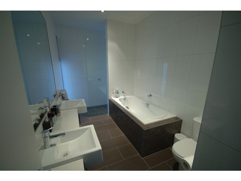 4 TI TREE AVENUE, Bonbeach VIC 3196