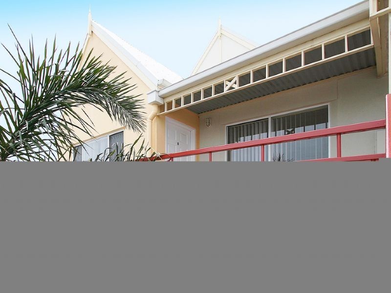 8/3 INNER HARBOUR DRIVE, Patterson Lakes VIC 3197