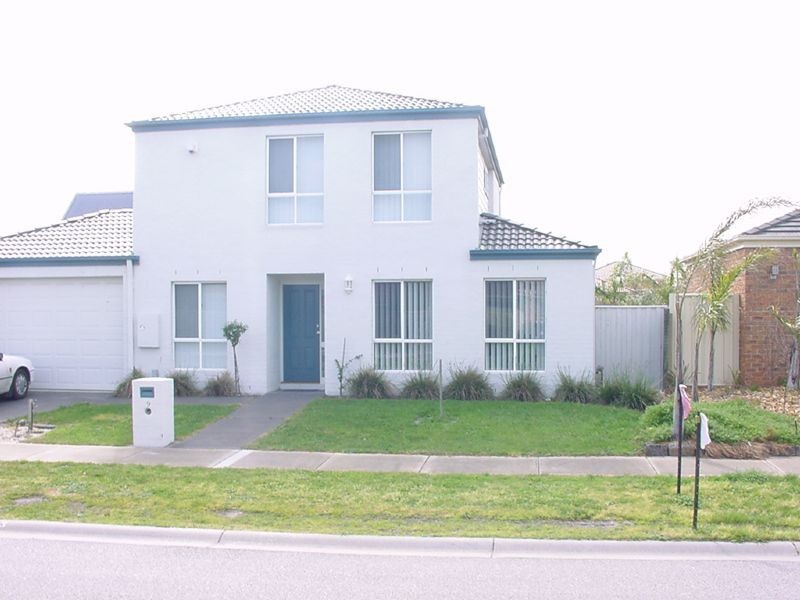 9 SCOTT COURT, Patterson Lakes VIC 3197
