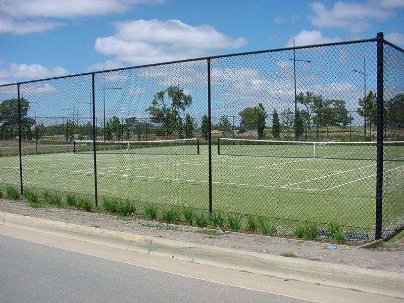 18 FEATHERY PLACE, Sandhurst VIC 3977