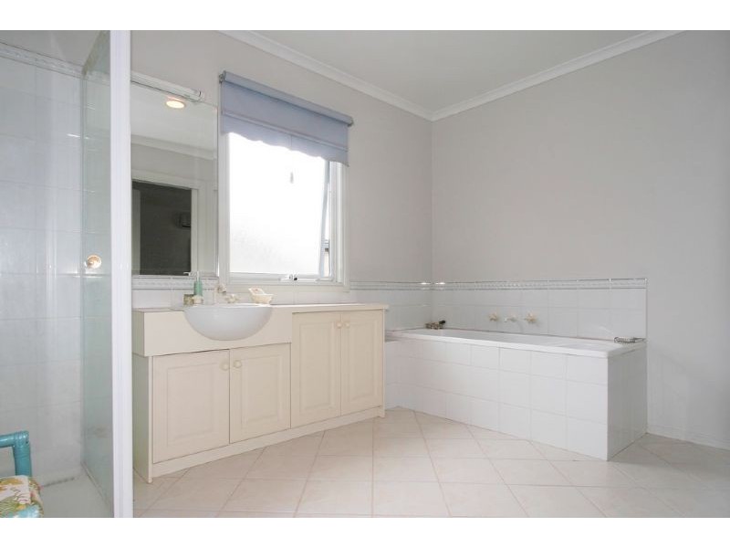 24 The Boulevard, Patterson Lakes VIC 3197