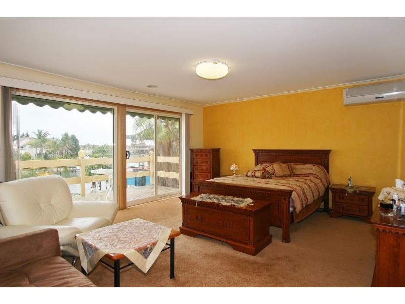 6 Grevillea Court, Patterson Lakes VIC 3197