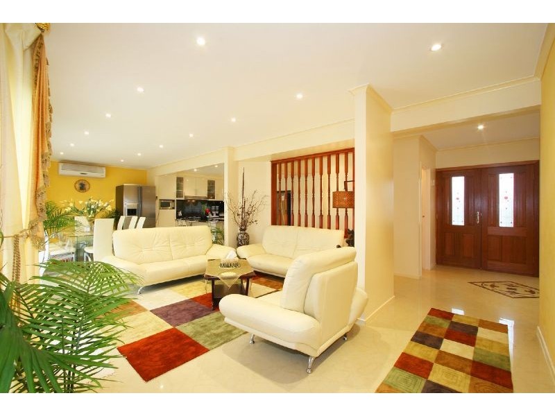6 Grevillea Court, Patterson Lakes VIC 3197