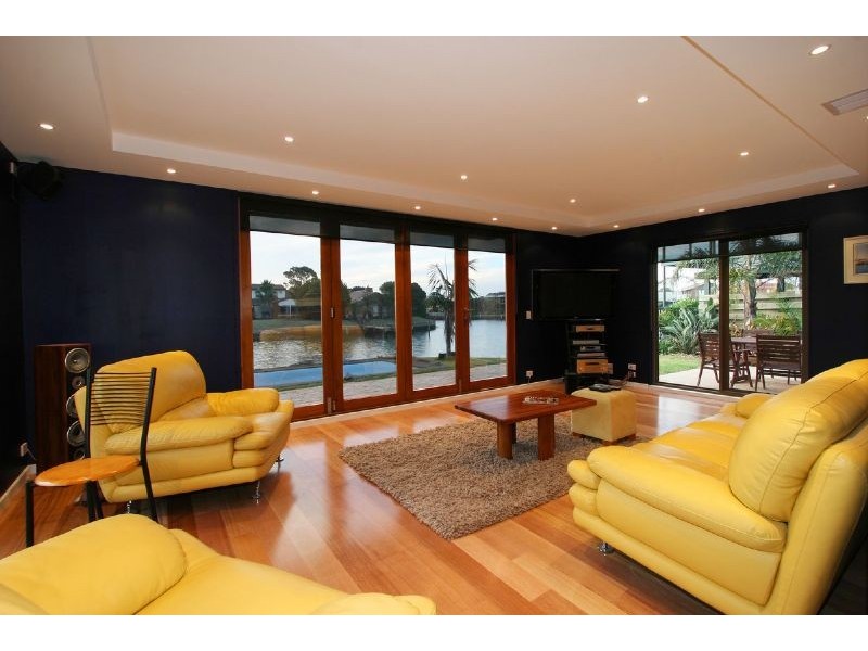 19 Swallow Court, Patterson Lakes VIC 3197