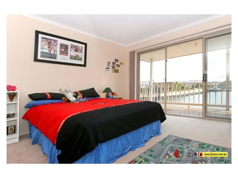 19 Long Island Point, Patterson Lakes VIC 3197