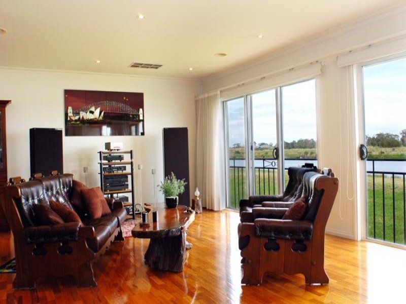 14 Northshore Drive, Patterson Lakes VIC 3197