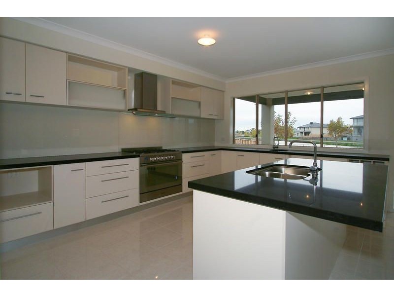 Sandhurst VIC 3977