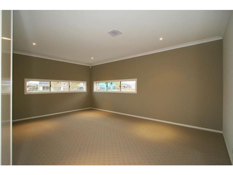 Sandhurst VIC 3977