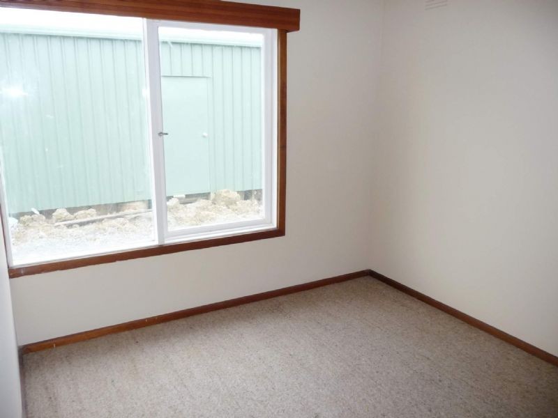 142 Fernside Drive, Bangholme VIC 3175