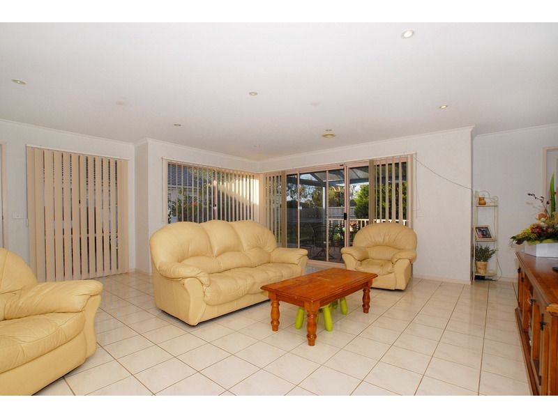 18 Lady Wellington Court, Patterson Lakes VIC 3197