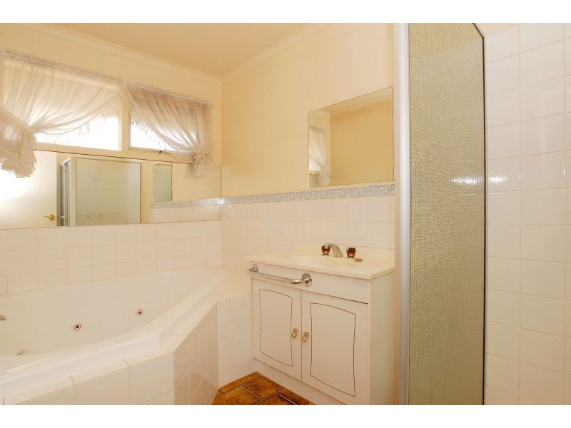 36 Legana Court, Patterson Lakes VIC 3197