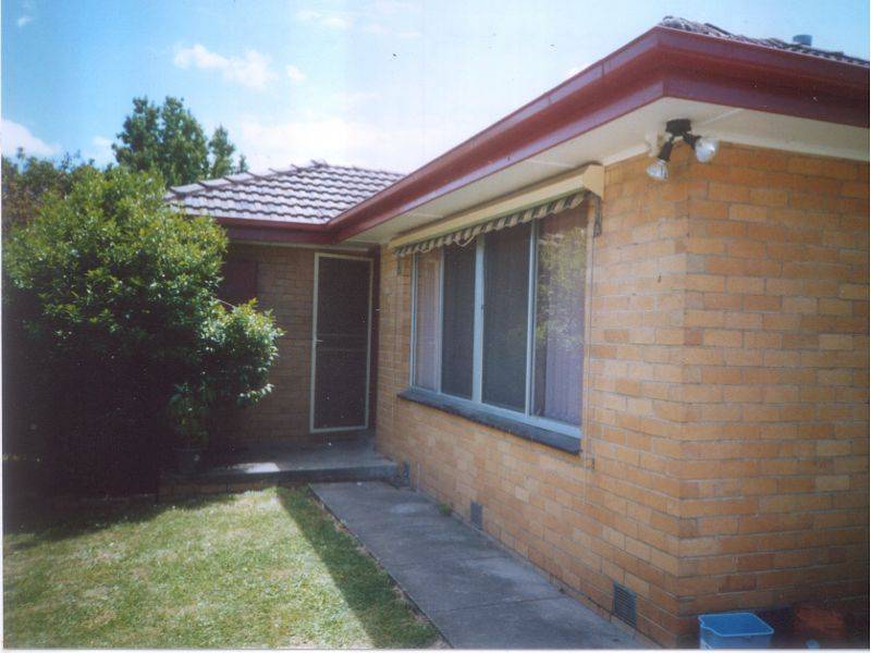 23 Lancaster Road, Mooroolbark VIC 3138