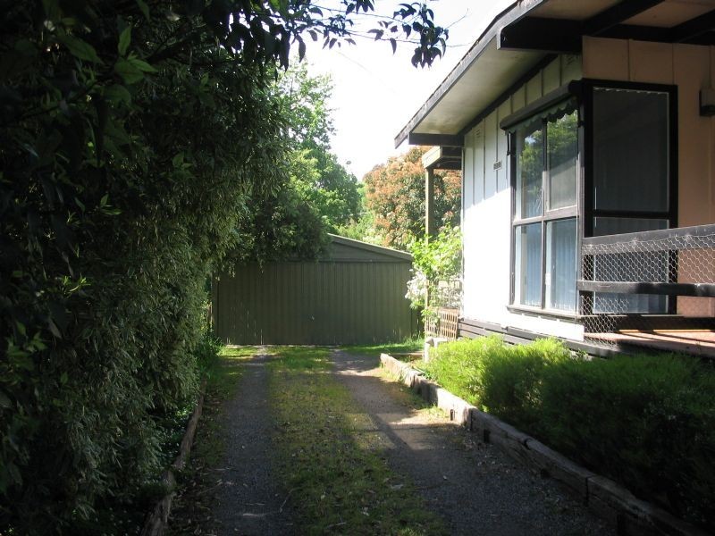 3 Nicholas Street, Wandin North VIC 3139