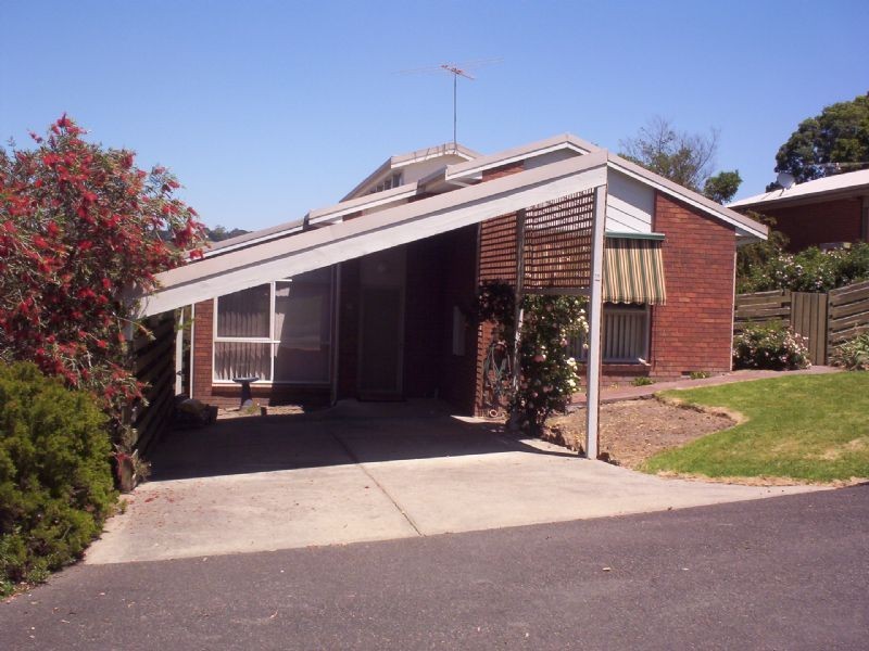 11/21 Howard Street, Seville VIC 3139
