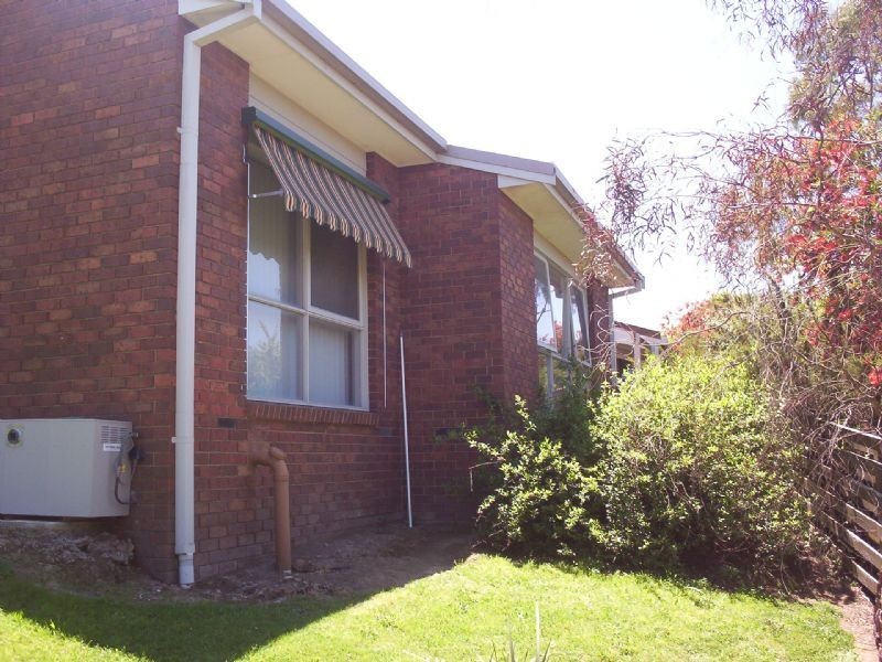 11/21 Howard Street, Seville VIC 3139
