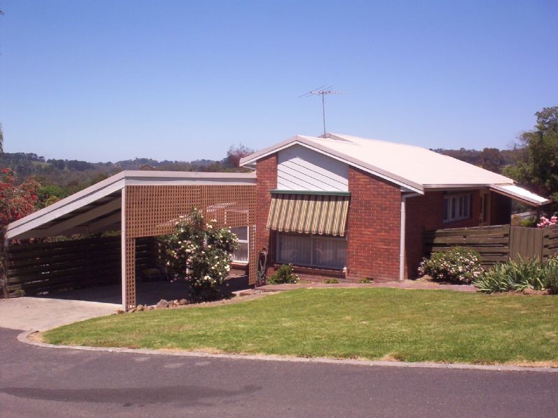 11/21 Howard Street, Seville VIC 3139