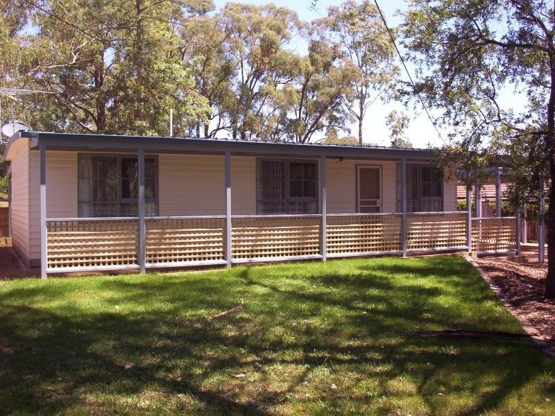 42 Old Warburton Road, Seville VIC 3139