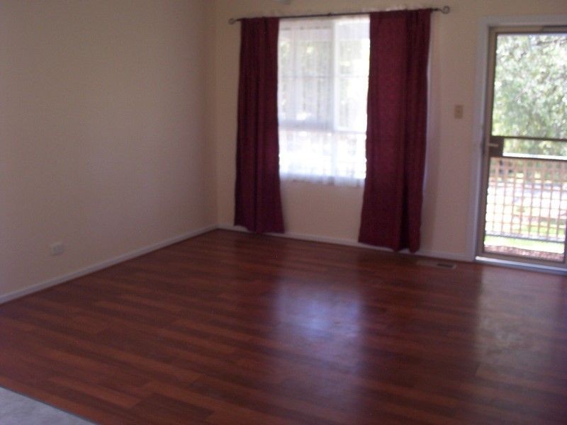 42 Old Warburton Road, Seville VIC 3139