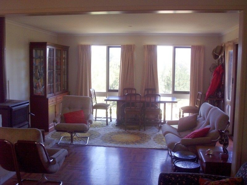 9 School Road, Seville VIC 3139