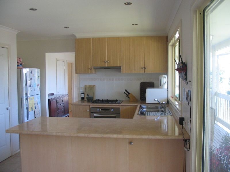 8 Stringybark Lane, Seville East VIC 3139