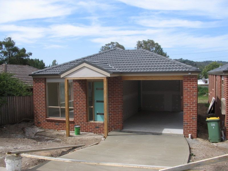 2/12 Cavehill Road, Lilydale VIC 3140