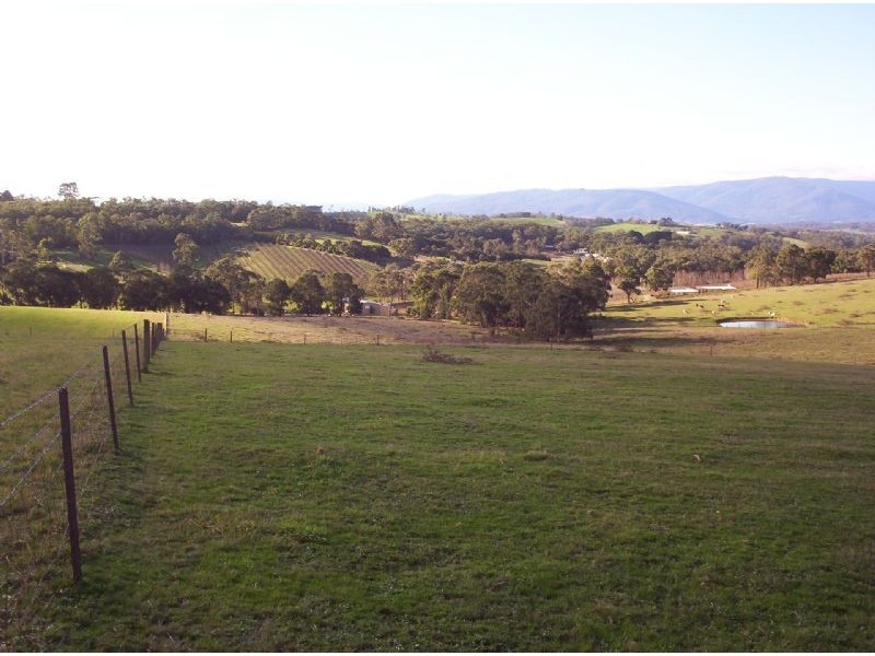 265 Holden Road, Wandin North VIC 3139