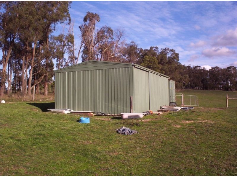 265 Holden Road, Wandin North VIC 3139