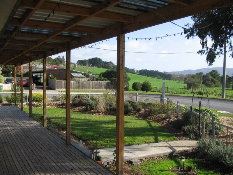 40 Symes Road, Woori Yallock VIC 3139