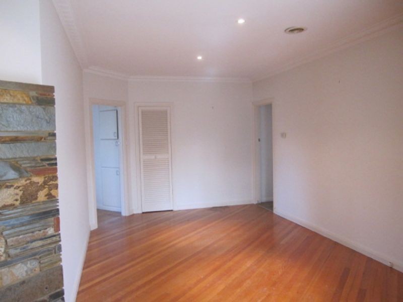 98 Westall Road, Springvale VIC 3171