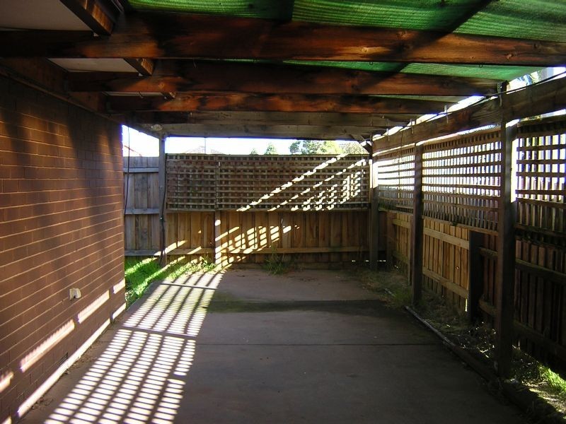 1/22 Amersham Ave, Springvale South VIC 3172