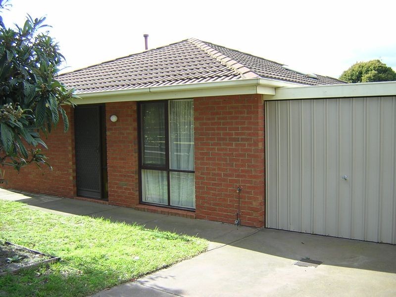 3/5 Olympic Ave, Springvale VIC 3171