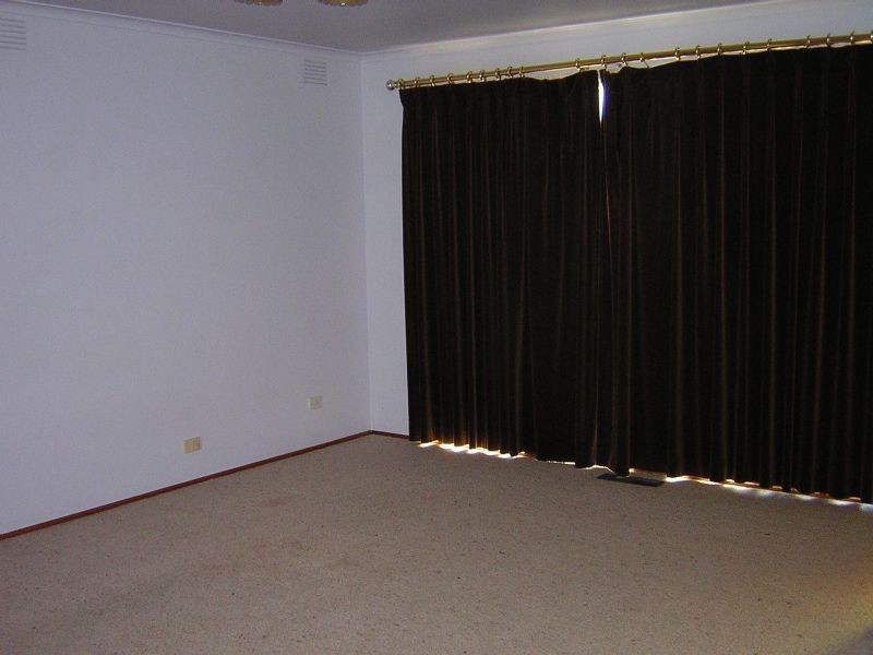 50 Murchison Crescent, Clayton South VIC 3169