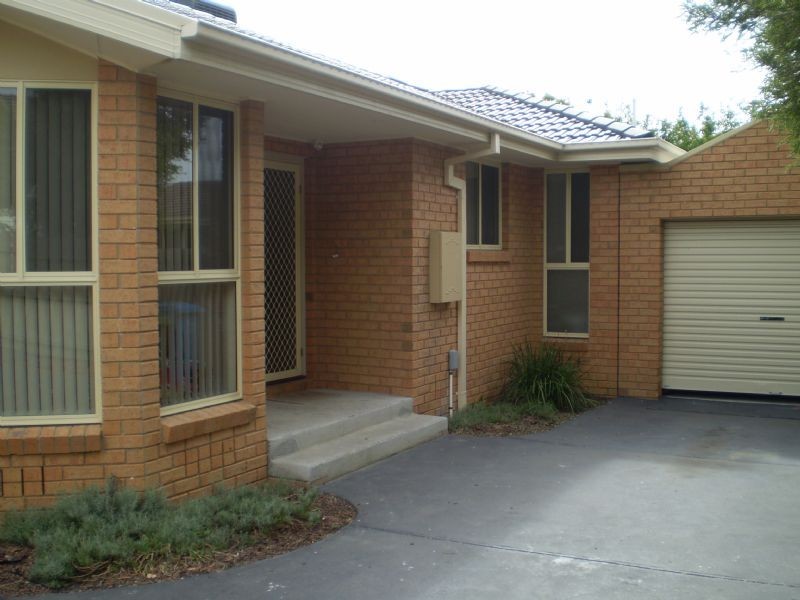 2/39 Hillside Street, Dandenong North VIC 3175